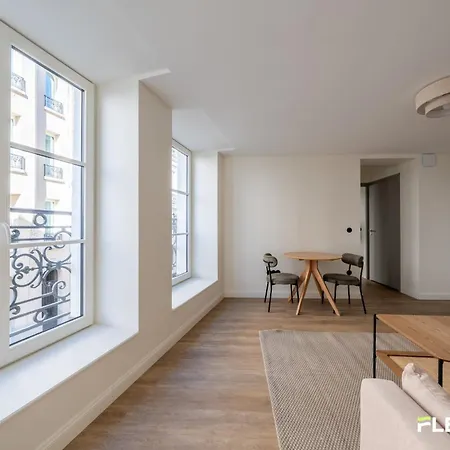 Appartement Bright T2 Near Grands Boulevards 10th *
